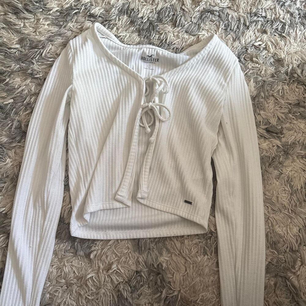 Hollister-co Women's White Crop-top